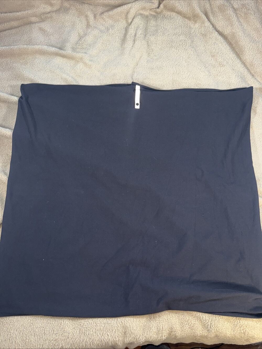Lululemon Women’s Infinity Scarf Snap Fastener Size 26” x27”